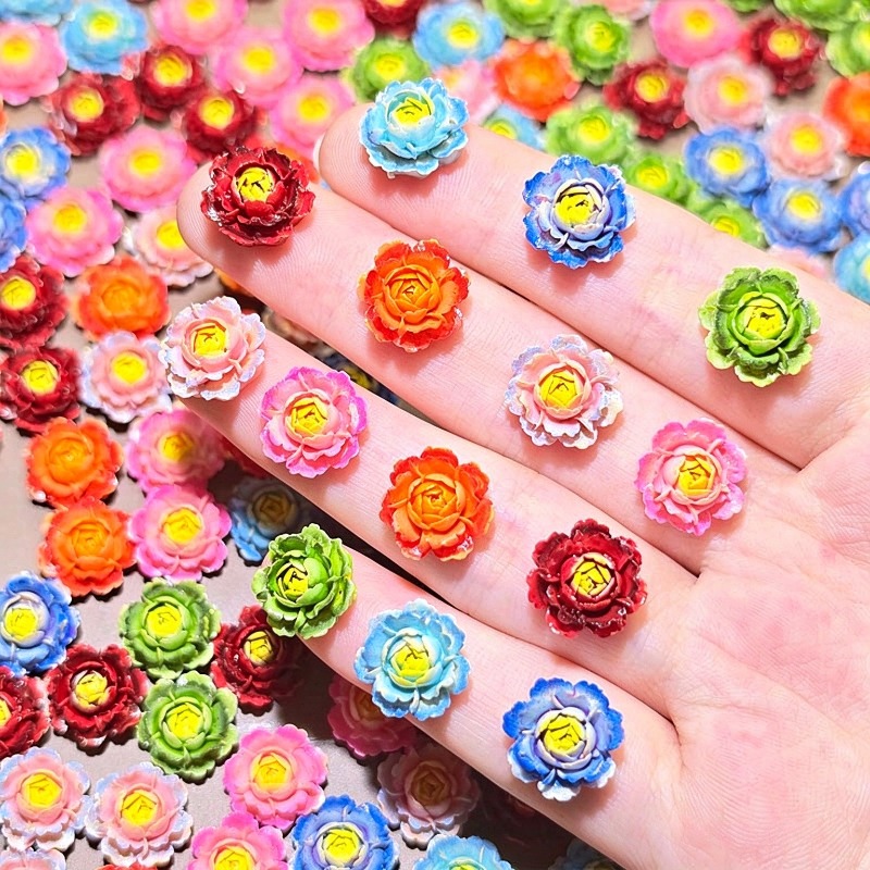 Resin Art Rose - 50個入り、アソートカラーの3Dレジン製バラ型フラットバックカボション。ネイルアート、ノート、DIY、衣類、アクセサリー、ヘアアクセサリーの装飾に。