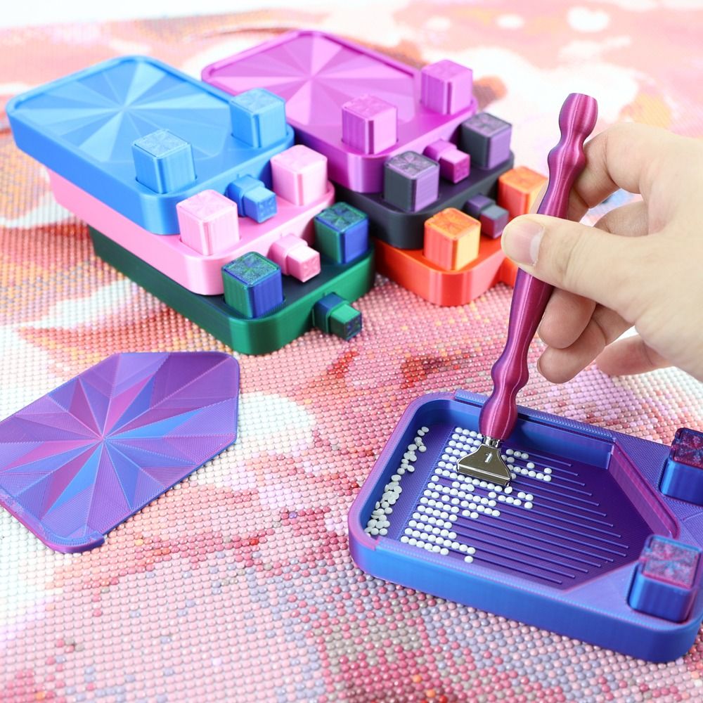 DIYクラフトダイヤモンドペインティングトレイ（蓋付き）刺繍 - Resin Art Case のレビューと価格