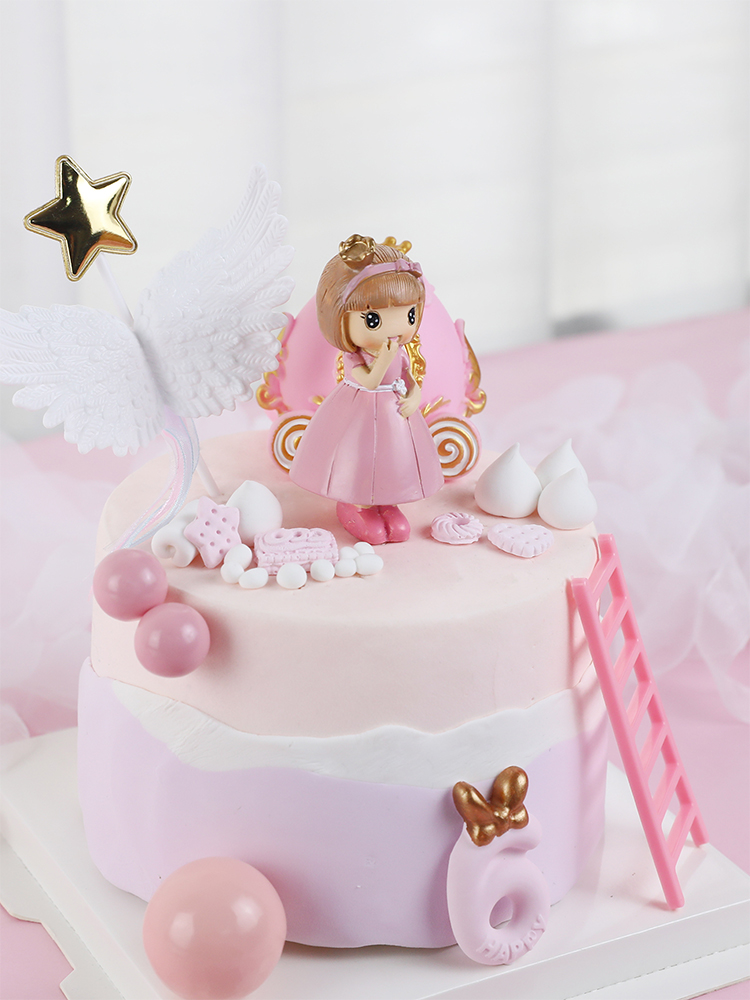 ピンク城ガールボウプリンセスパンプキン車の女の子のハッピーバ - Resin Art Alphabet のレビューと価格